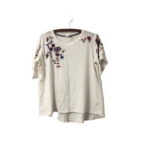 Anthro Akemi and Kin Womens Embroiderd Floral Oversized White Tshirt Size XS